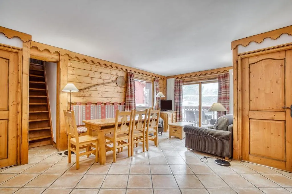 Appartments In Tignes Ecrin Des Neiges 0*,  France